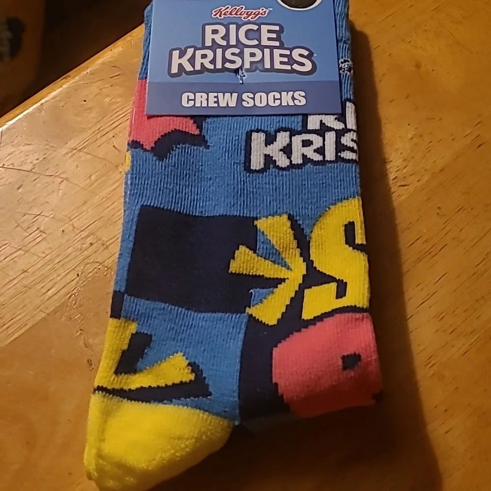 NWT Rice Krispy themed socks 4 oar Size 9-13 - Picture 3 of 6